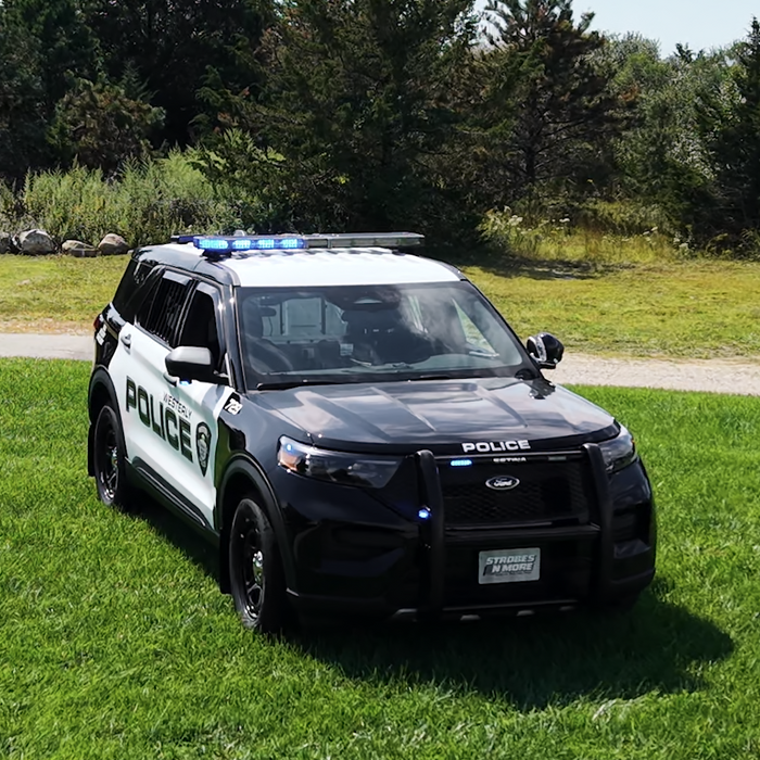 Rhode Island Emergency Vehicle Light Laws: Colors, Permits & Vehicle Classes
