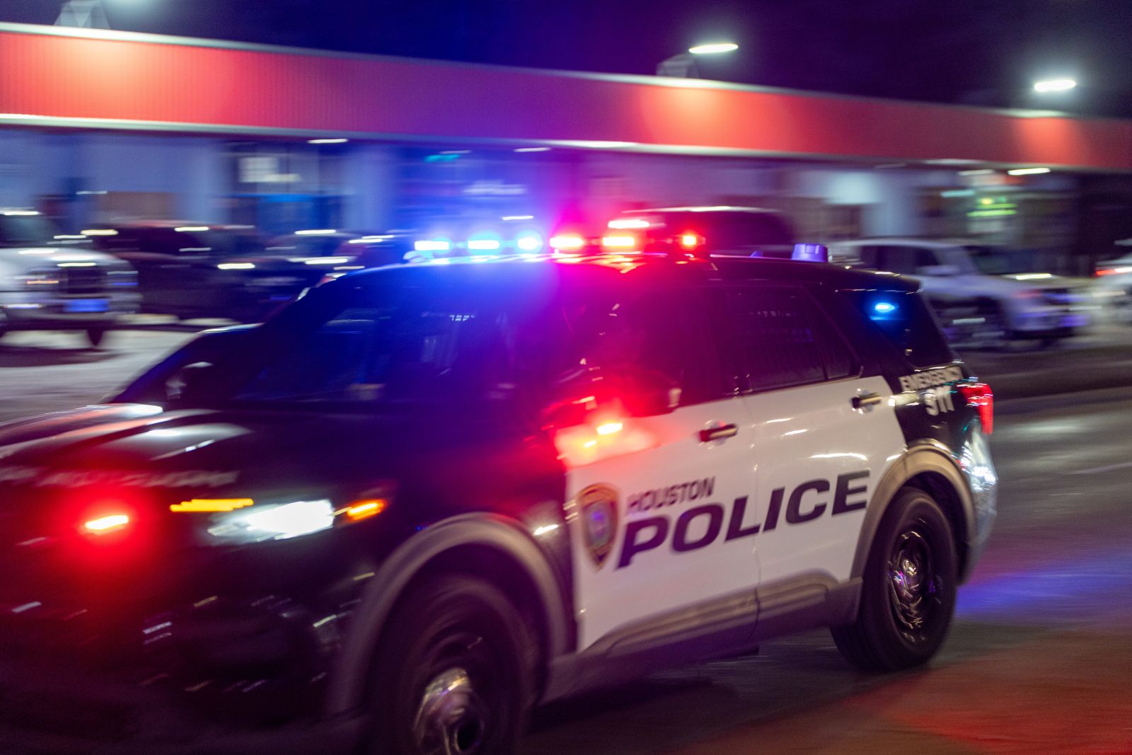 Texas Emergency Vehicle Light Laws: Color by Class, Volunteer POVs & Security Patrol Green