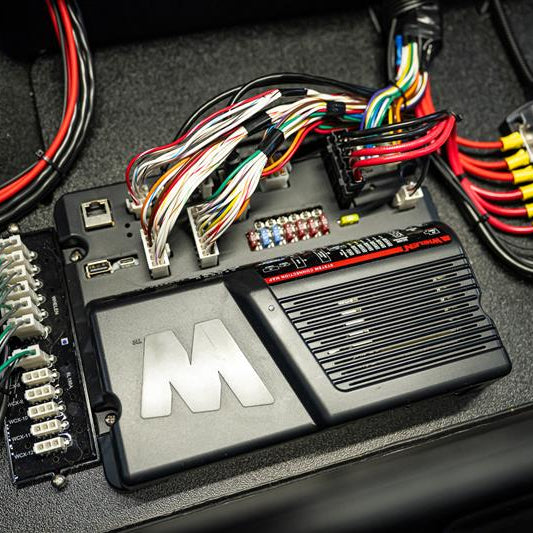 How Do Police Cars Make Their Lights Blink?