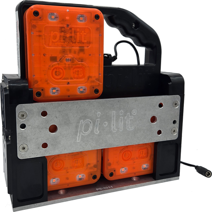 Pi.lit Smart Sequential Road Flares Docking Station